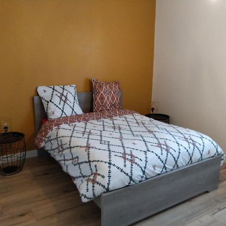 Maison Les Ecloses Chailloue Екстериор снимка